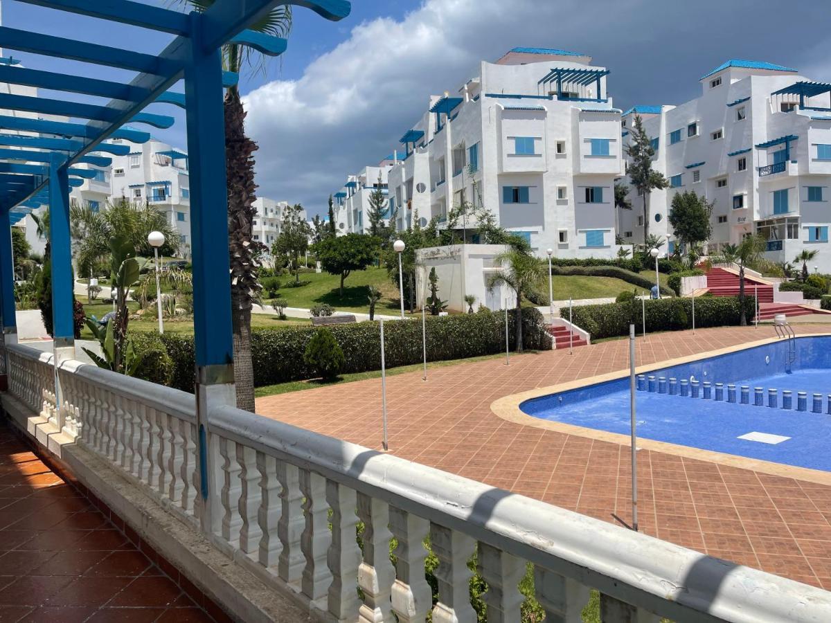 Luxury Apartment With Swimming Pool View Marina Szmir Kültér fotó